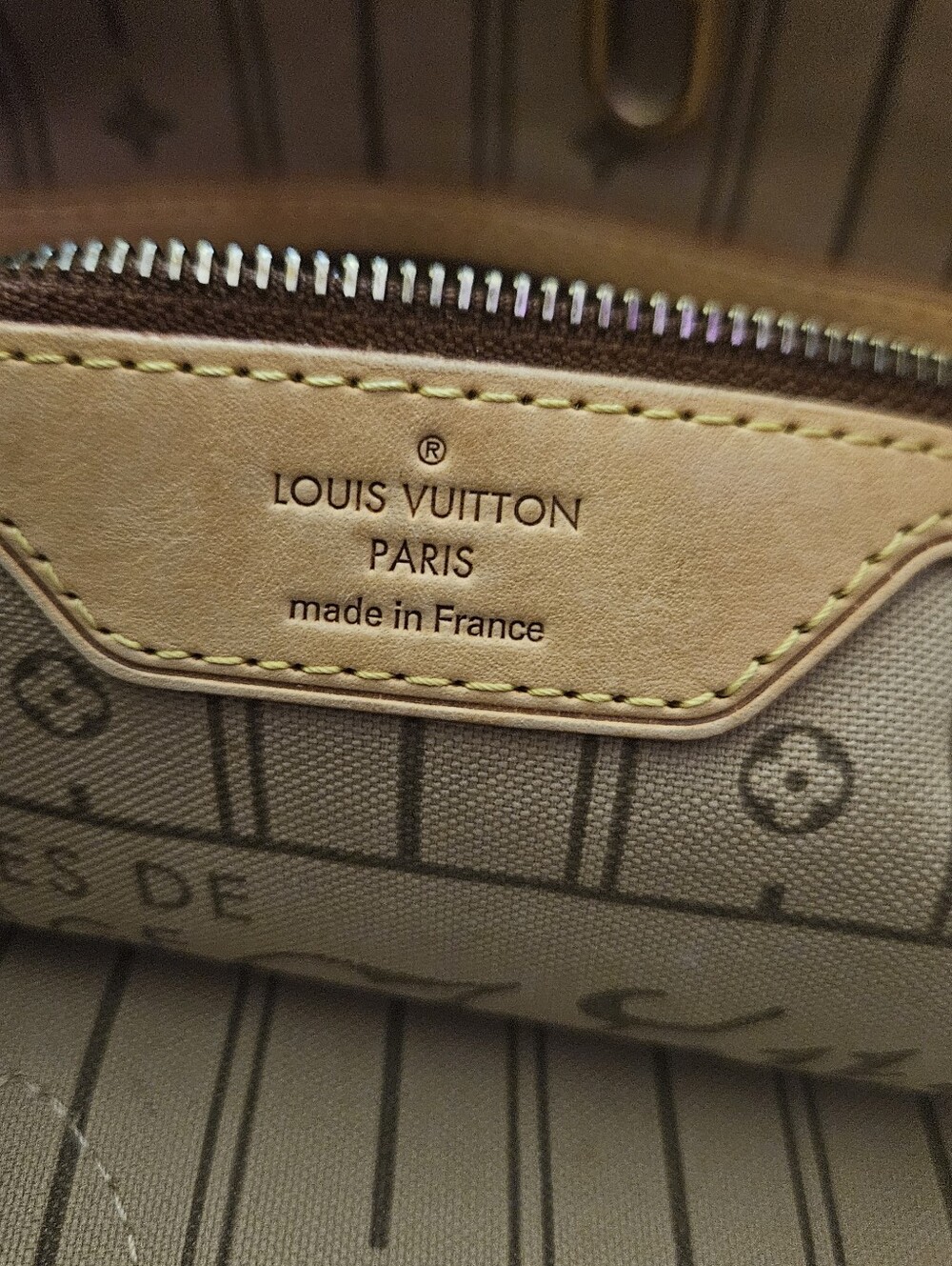 Louis Vuitton Monogram Neverfull MM W/ Complimentary Wallet - Picture 12 of 13